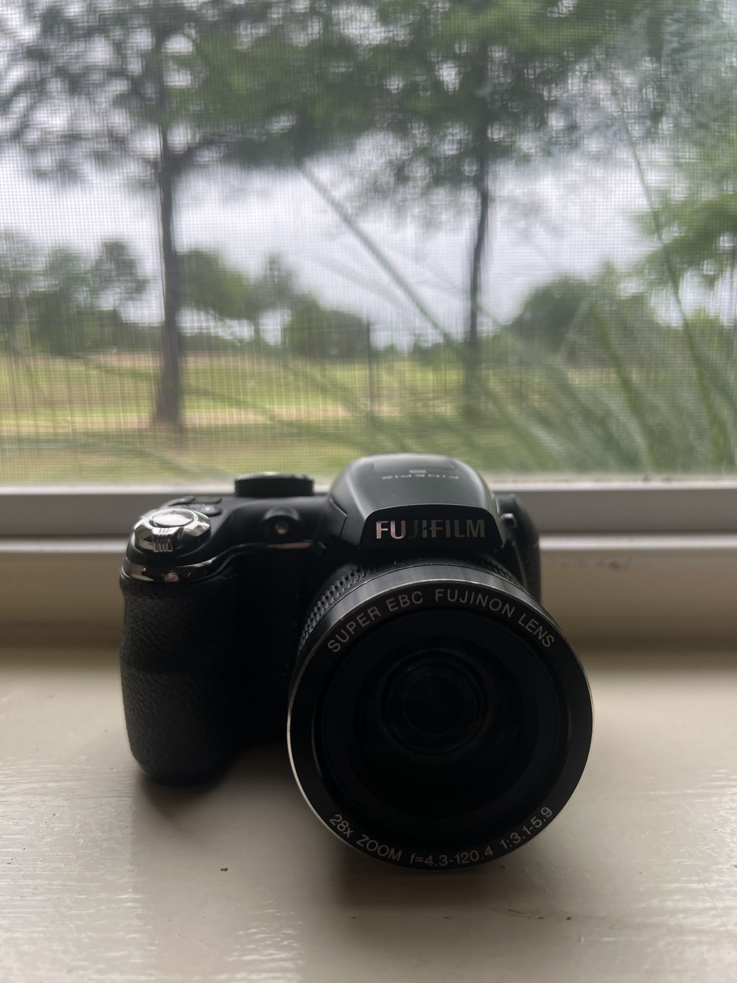 FUJIFILM Finepix S
