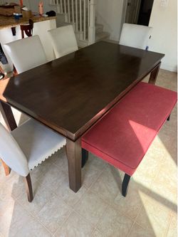 Dining table set 200$ OBO