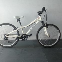 BICYCLE SPECIALIZED 7 SPEED SIZE 24 BRAND NEW 