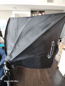 23x23 Professional Photography Studio Standing Light With Removable Cover (light bulb not incl)