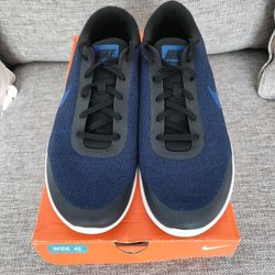 Brand New Nike Shoes Sz 13 Extea Wide 4e