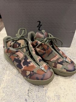 Nike Air Zoom Camo Shai 001 - size 8