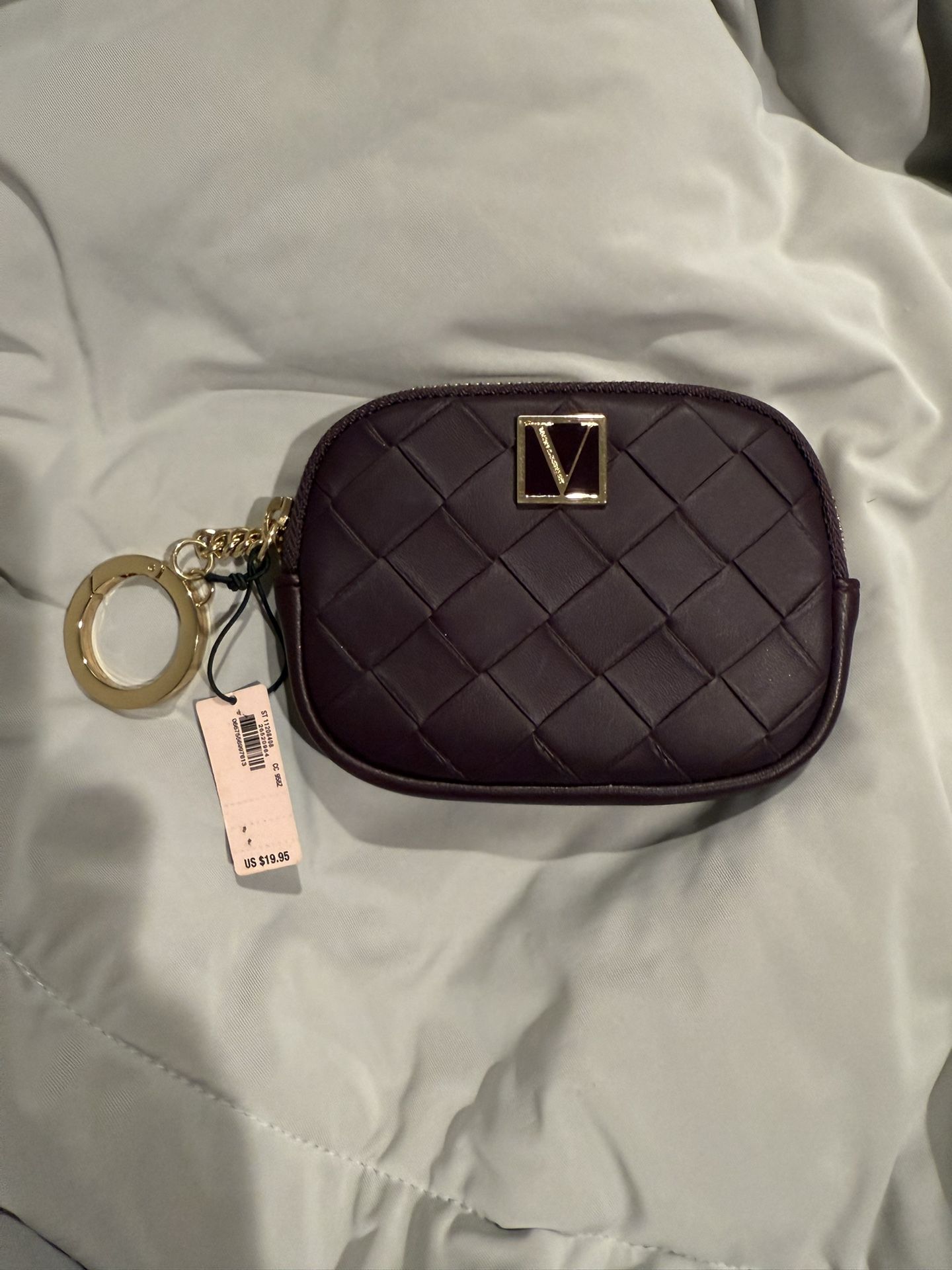 NWT Victoria’s Secret Keychain Coin Wallet Small, Purple
