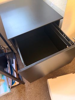 File Cabinet - 2 drawer