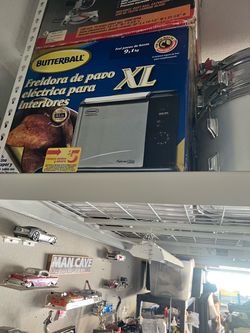 Electric turkey deep fryer