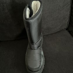 Snow Boots 