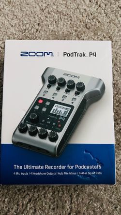 Zoom Podtrak P4 , 2 XLR mics and 2 gatorframework mic stands