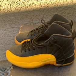 Black And yellow 12’s