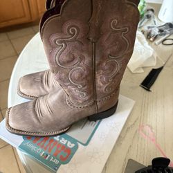 ARIAT boots