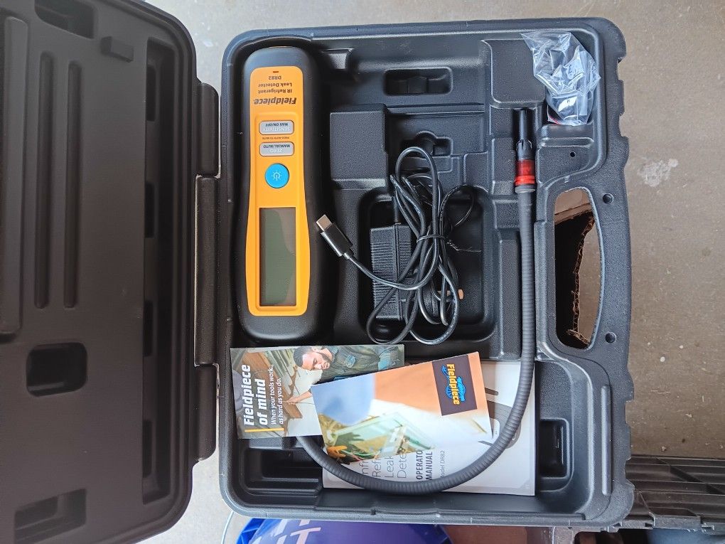 Field Piece Leak Detector