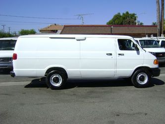 2001 Dodge Ram Van