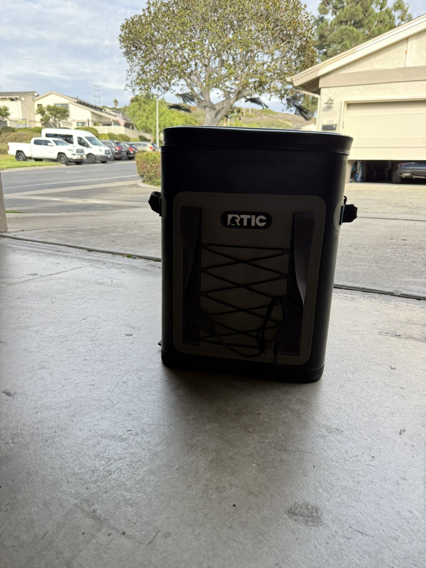 Rtic Backpack Cooler