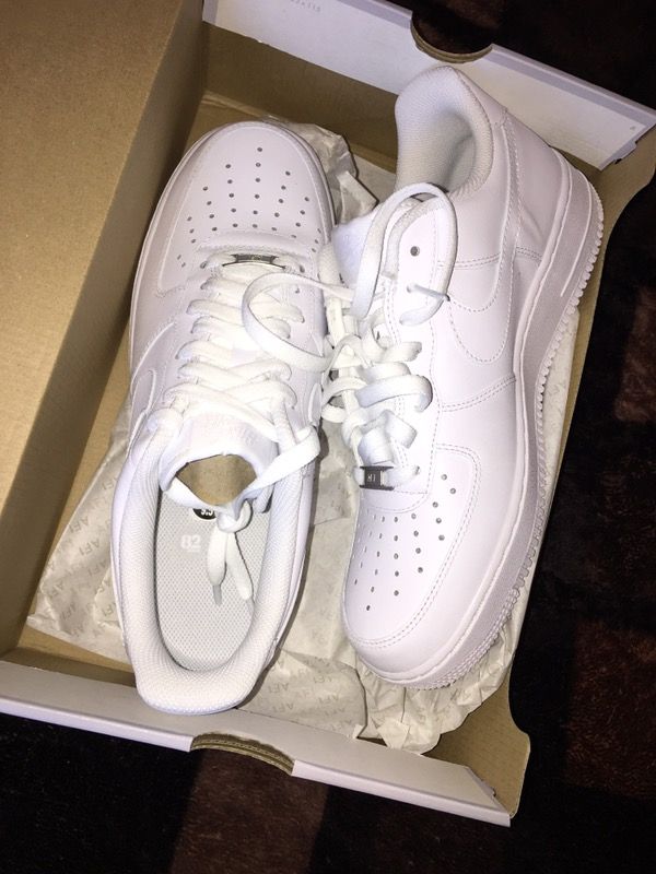 Brand new never worn //// NEED GONE BY TODAY