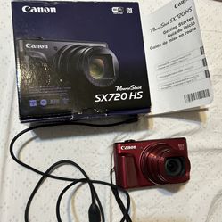 Canon Powershot SX720 HS Digital Camera 20.3MP 40x Optical Zoom
