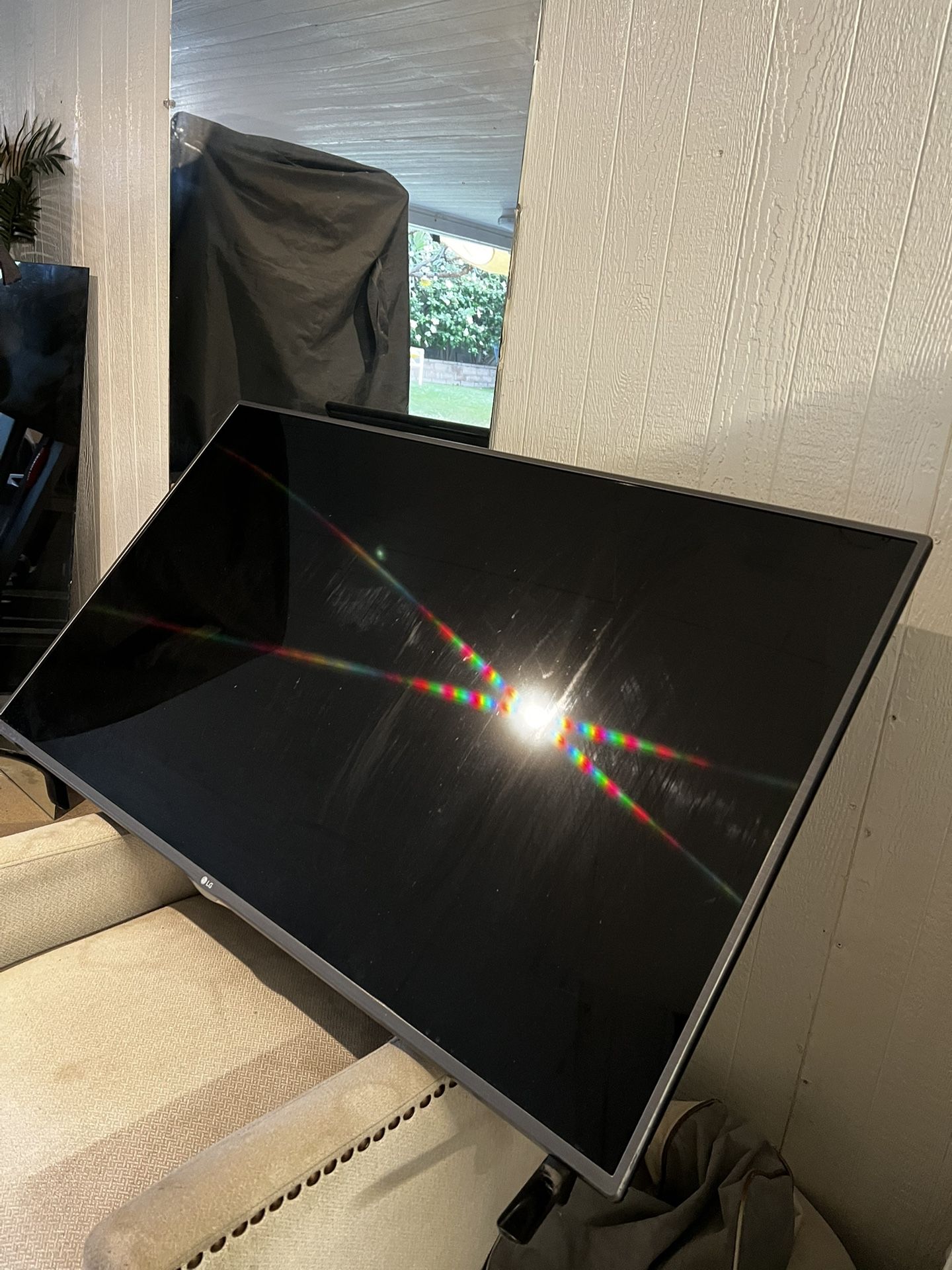 TV