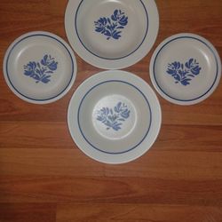 Pfaltzgraff Yorktowne Set