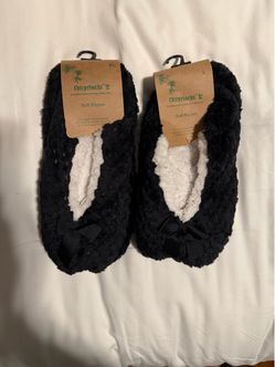 NEW Women's Cozy Fleece-Lined Slippers – Black – Size L (9–10), XL (10-11)
