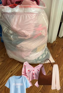 Bag Of Clothes $10 Pick Up Today