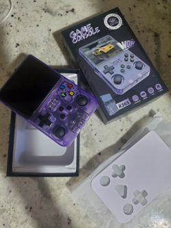 Game console