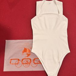 OQQ White Bodysuit Size M  NWOT