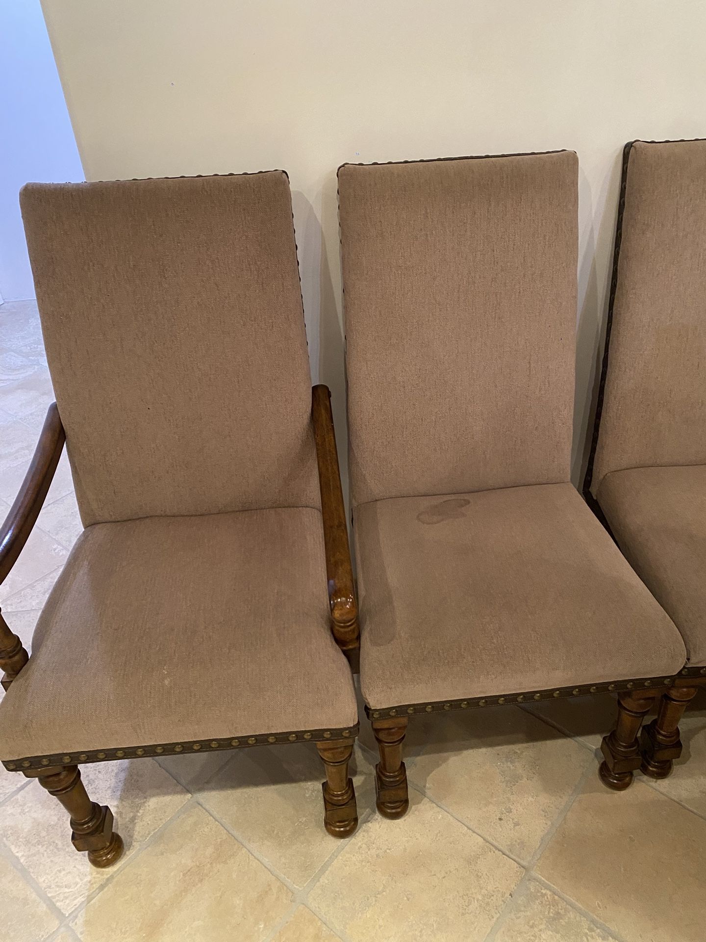 6 Dining Room Chairs