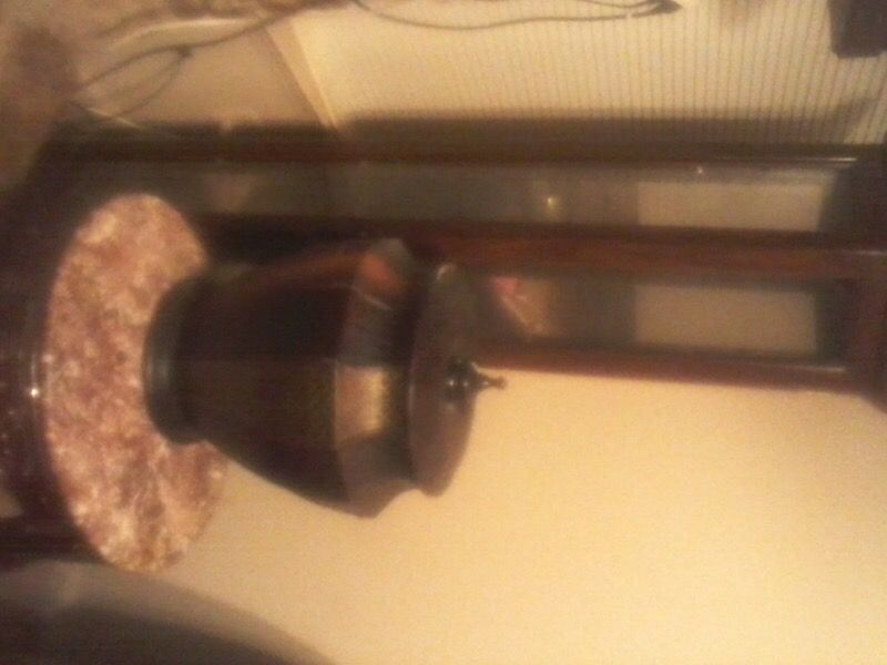 Kero $85 table $75 have 2 wooden basket $25