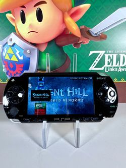 PSP 1000 with over 80+ PSP and Ps1 games ready to play!