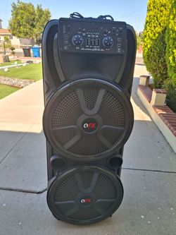 Speaker with Cable and Remote