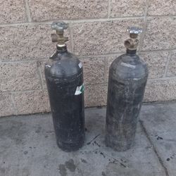  (2) Steel Oxygen CylinderTank 