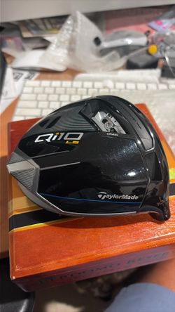 TaylorMade Qi10 driver head