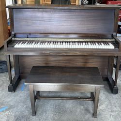 Piano For Free