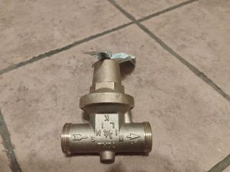 Pressure regulating Valve
