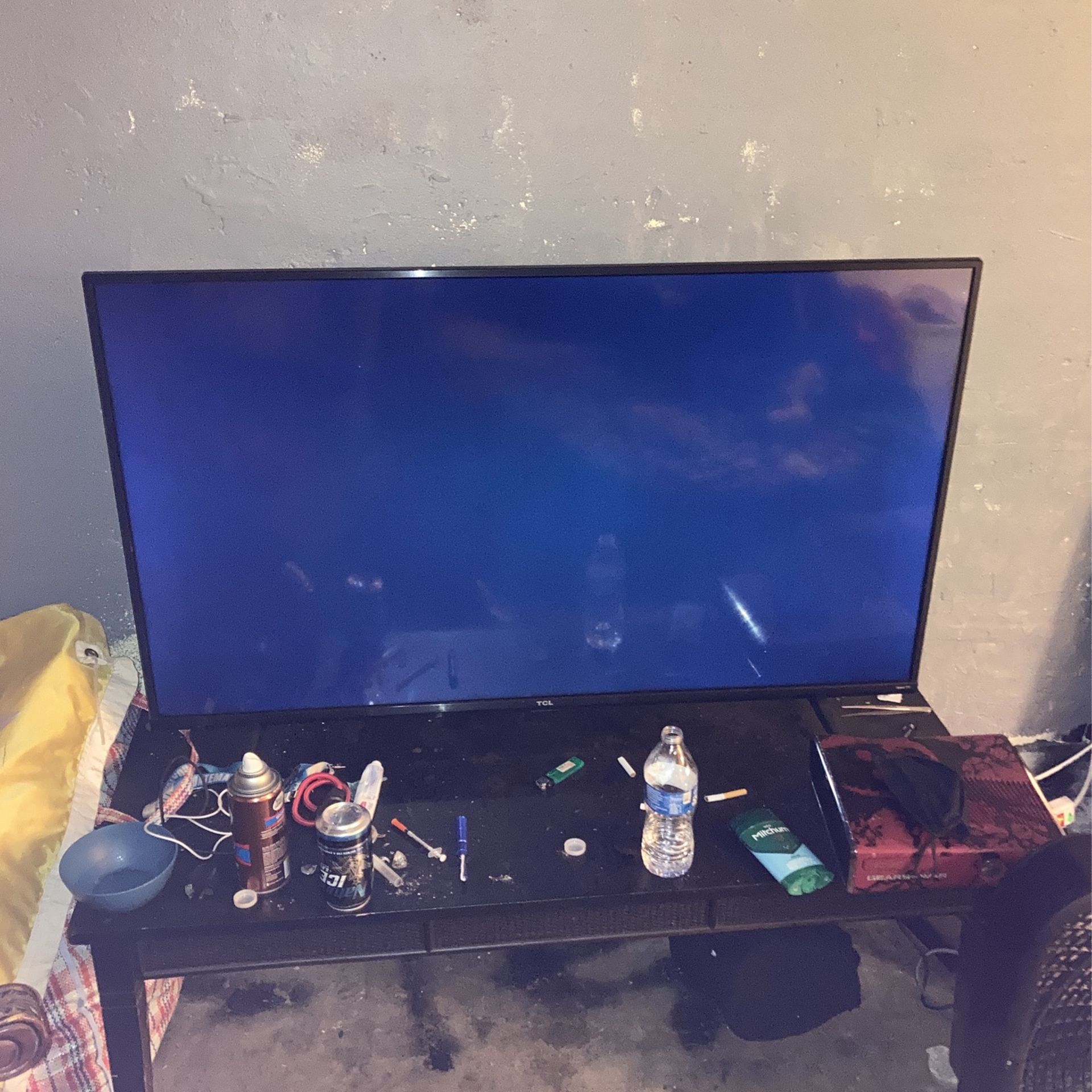 Tcl 50” Roku Tv