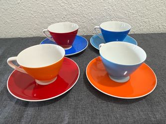 Wako „Harlequin“ 8 piece teacup and saucer set in red, orange, turquoise, and blue