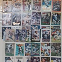 DALLAS COWBOYS 1990'S FOOTBALL CARDS IN BINDER