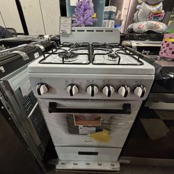 Avanti Gas Stove In White