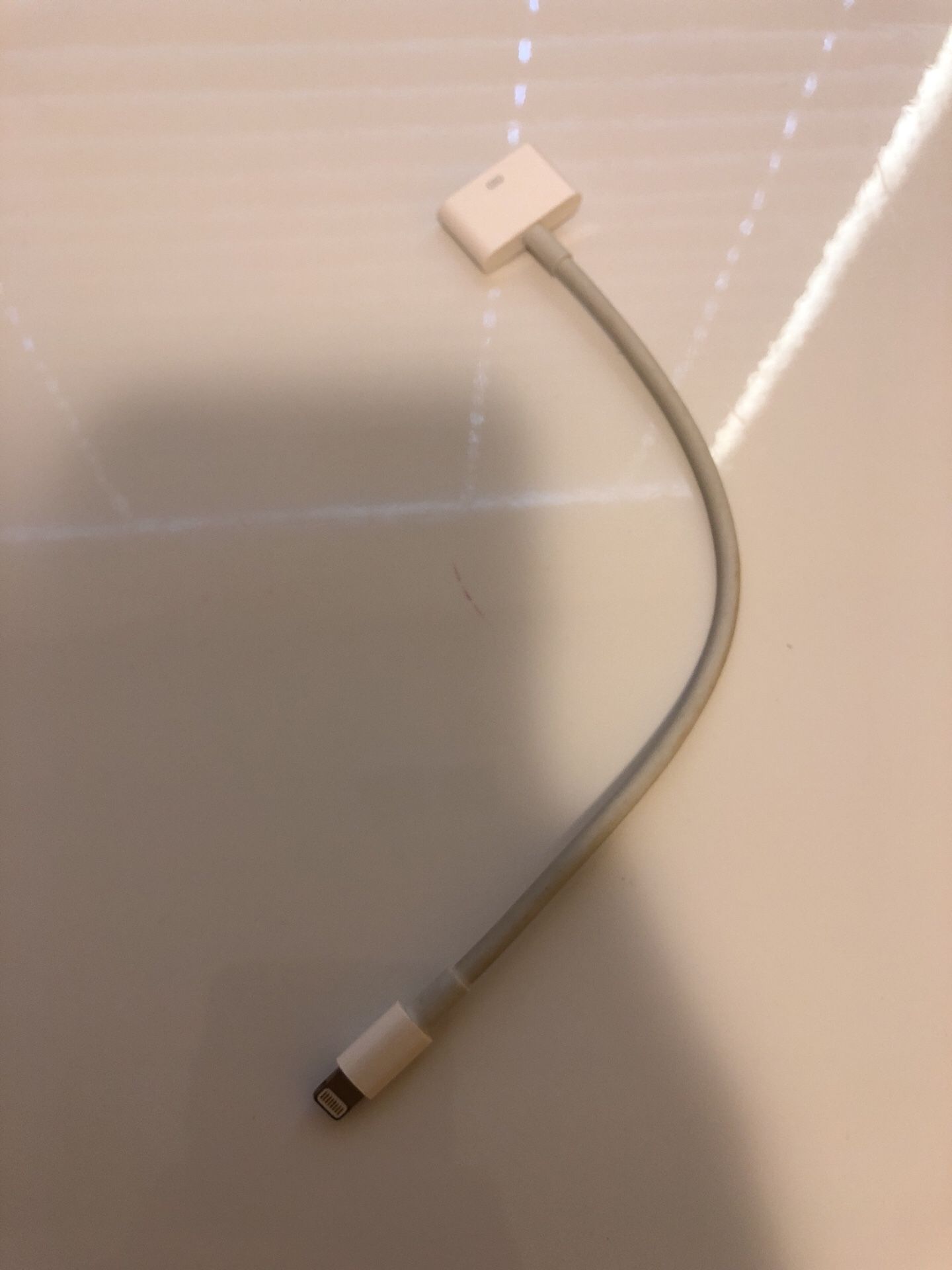 Apple Lightning to 30-pin Adapter #A1450 for Sale in Bothell, WA