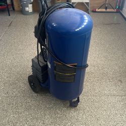 Campbell Hausfeld Air Compressor 200 PSI