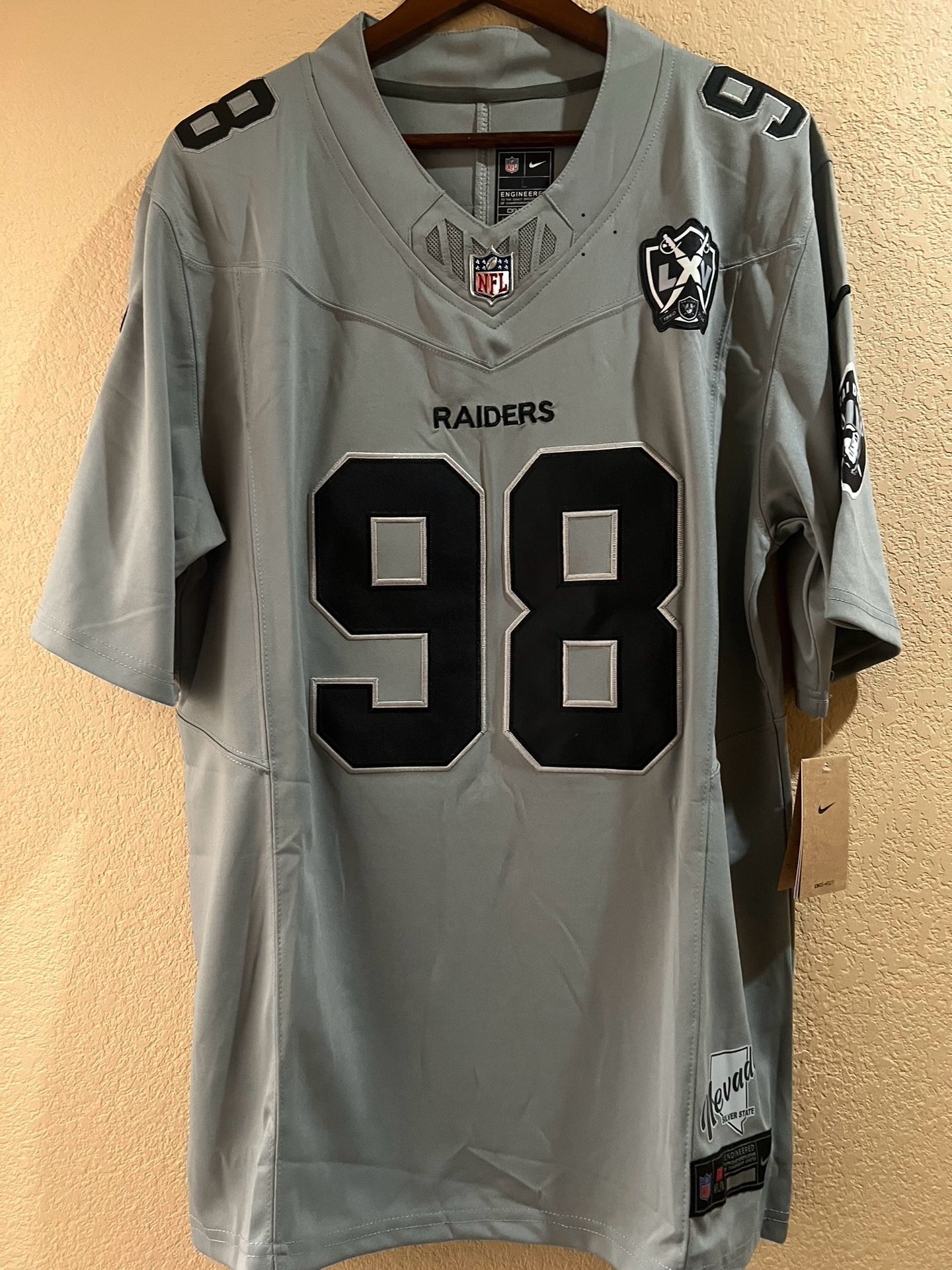 Maxx Crosby #98 Las Vegas Raiders  Silver Jersey Vapor Limited Edition  Size large
