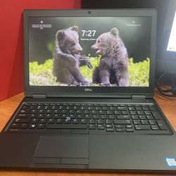 Dell Latitude E5580, Intel i5, 16gb Ram, 512gb SSD M.2, Windows 11 Pro, Webcam and Dell AC Adapter, excellent battery.  This is a very fast working an