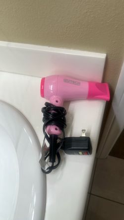 Travel size pink cute like new hair Dryer small