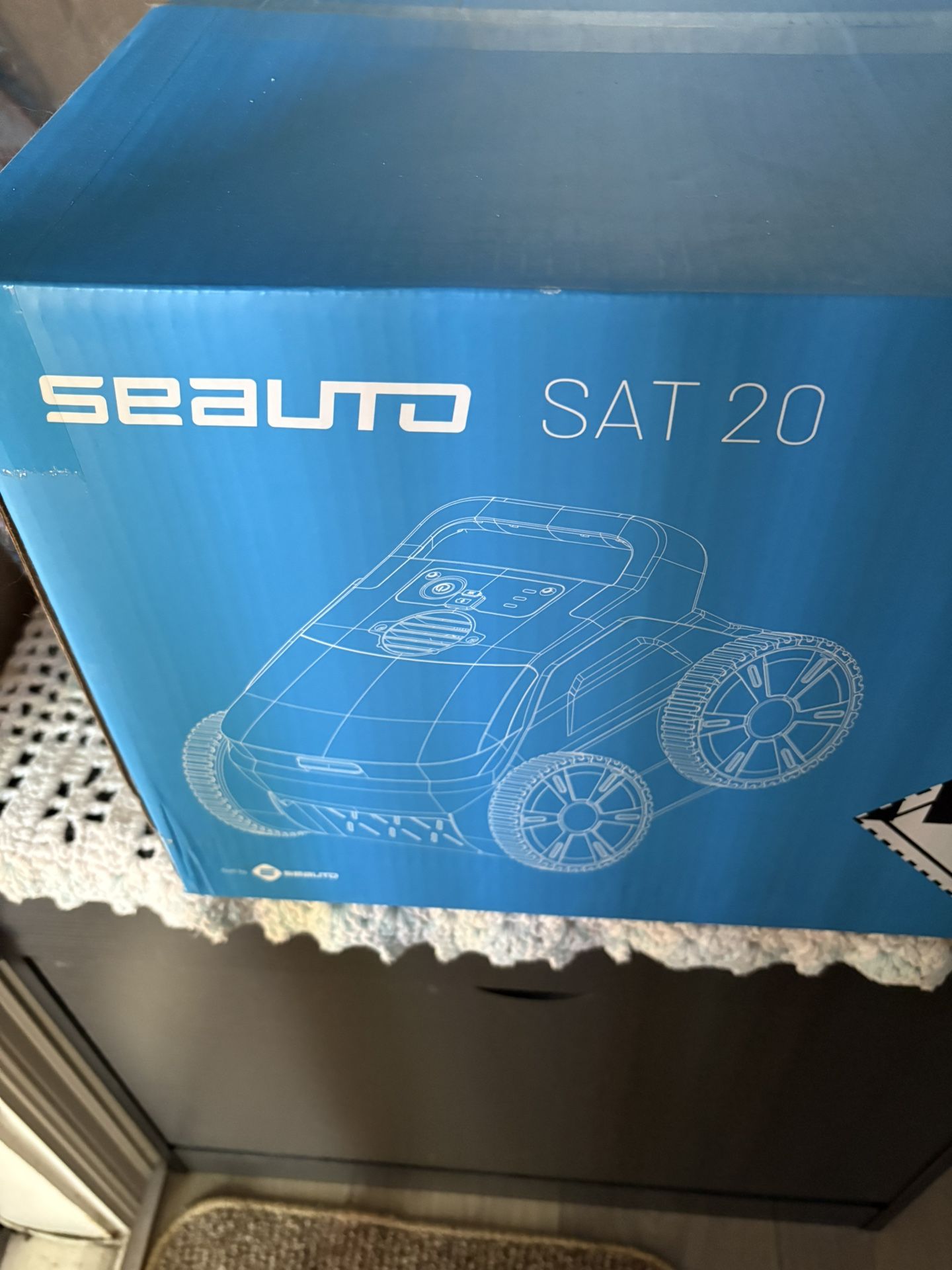 Seauto Sat 20 Robotic Pool Cleaner