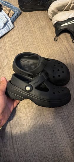 Maryjane crocs