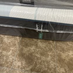King Queen Size Tempurpedic ProAdapt,  ProBreeze,  LuxeBreeze Mattress  Pro Breeze /Luxe Adapt /Pro Adapt /Adapt /cloud /Tempur pedic contour Supreme 