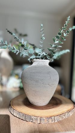 Vintage Pot/ Vase