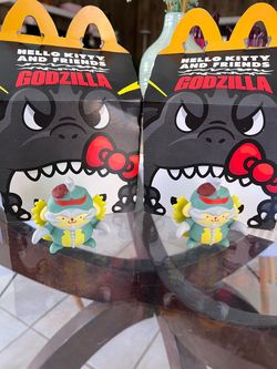 Hello Kitty Godzilla - Pompompurin