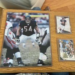Vintage NFL Merchandise Memorabilia Brain Urlacher #54 Chicago Bears  Licensed 8 X 10 Photo 