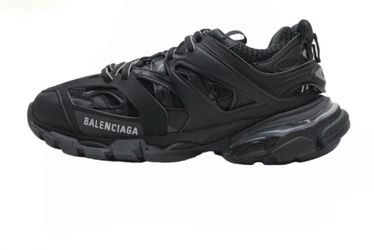 Balenciaga tracks led