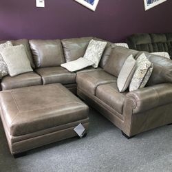 Roleson Quarry Leather RAF Sectional Ashley / couch 