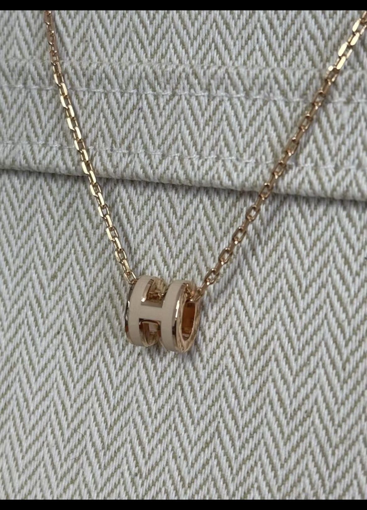 HERMES POP H Series Mini Pop H Logo Letter Decoration Metal Necklace Women's(p655)
